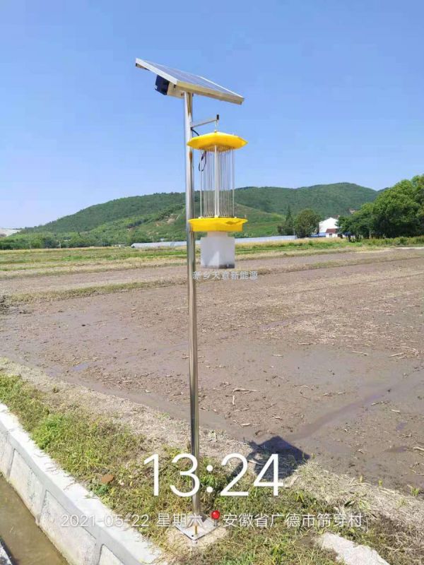各地農(nóng)業(yè)農(nóng)村局紛紛引進(jìn)天意太陽(yáng)能殺蟲(chóng)燈、自動(dòng)蟲(chóng)情測(cè)報(bào)燈