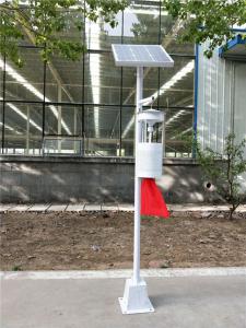 風(fēng)吸式太陽(yáng)能殺蟲(chóng)燈